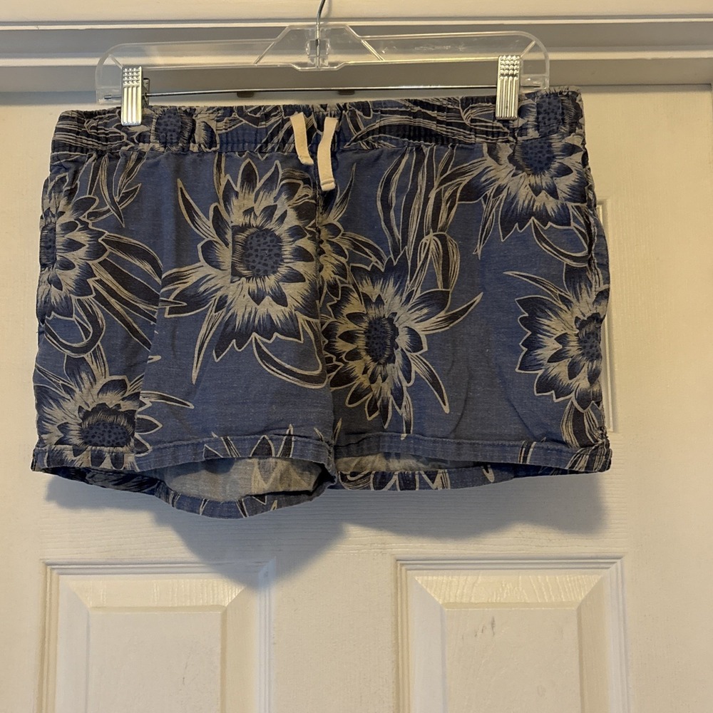 Patagonia Women's Hemp Organic Cotton Lounge Shorts Medium Blue Floral Print med